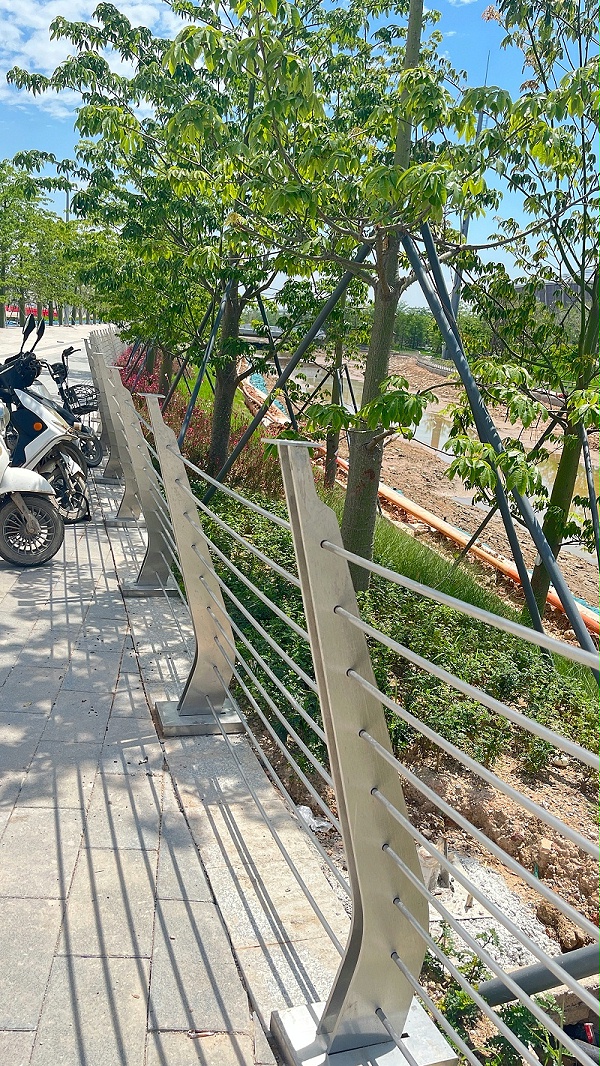 不銹鋼河道護欄 不銹鋼河道護欄