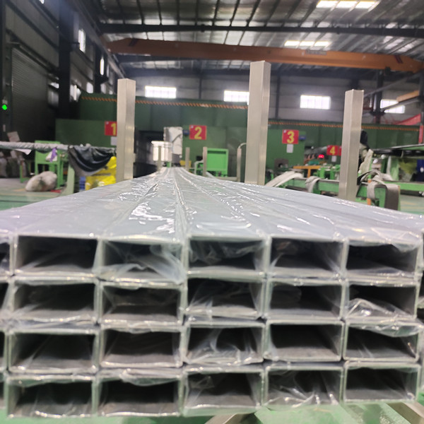 不銹鋼矩形管 不銹鋼矩形管