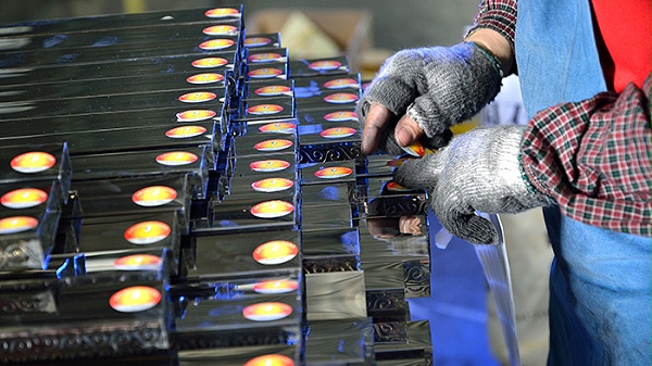 管鋼強不銹鋼管貼標(biāo)