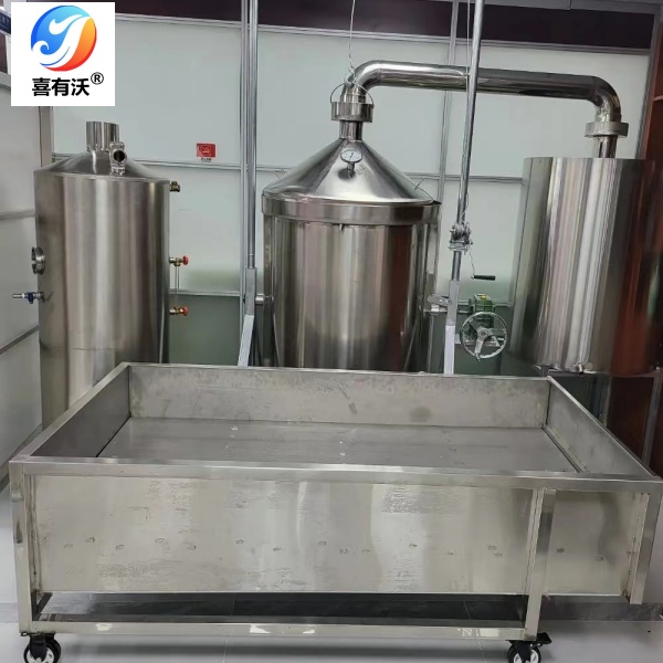 304不銹鋼釀酒設(shè)備 304不銹鋼釀酒設(shè)備
