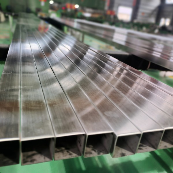 不銹鋼拉絲方管 不銹鋼拉絲方管