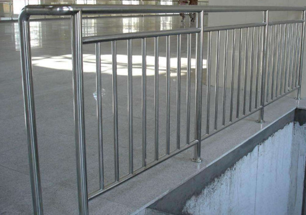 不銹鋼欄桿圖片 不銹鋼欄桿圖片
