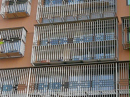 管鋼強(qiáng)不銹鋼防盜窗定制案例