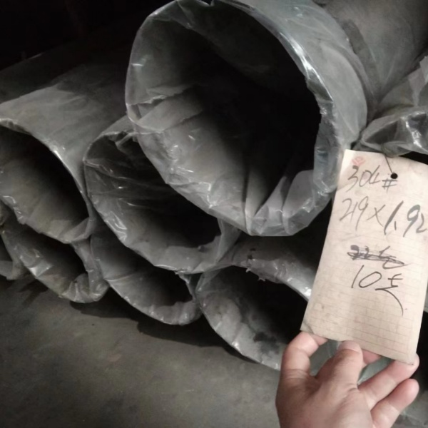 219mm大口徑不銹鋼圓管 219mm大口徑不銹鋼圓管